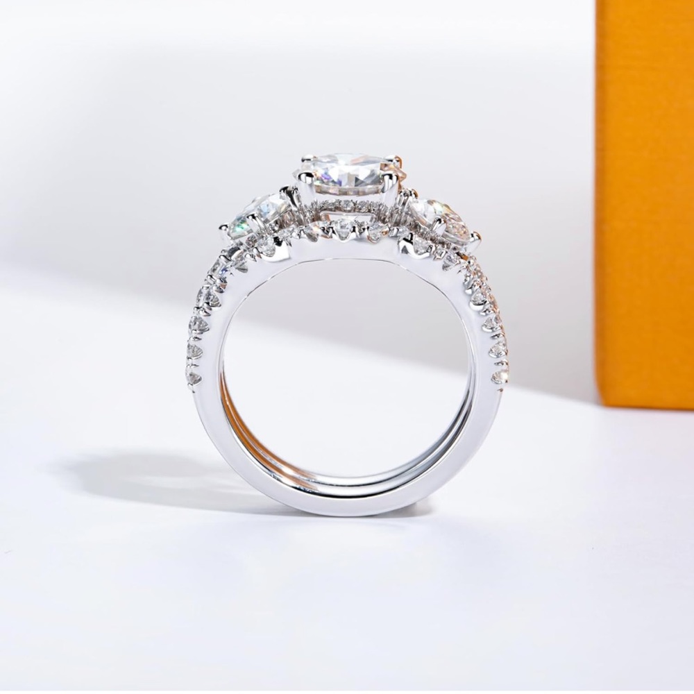 Past Future and Present wedding ring bridal set - Picture 8 of 8